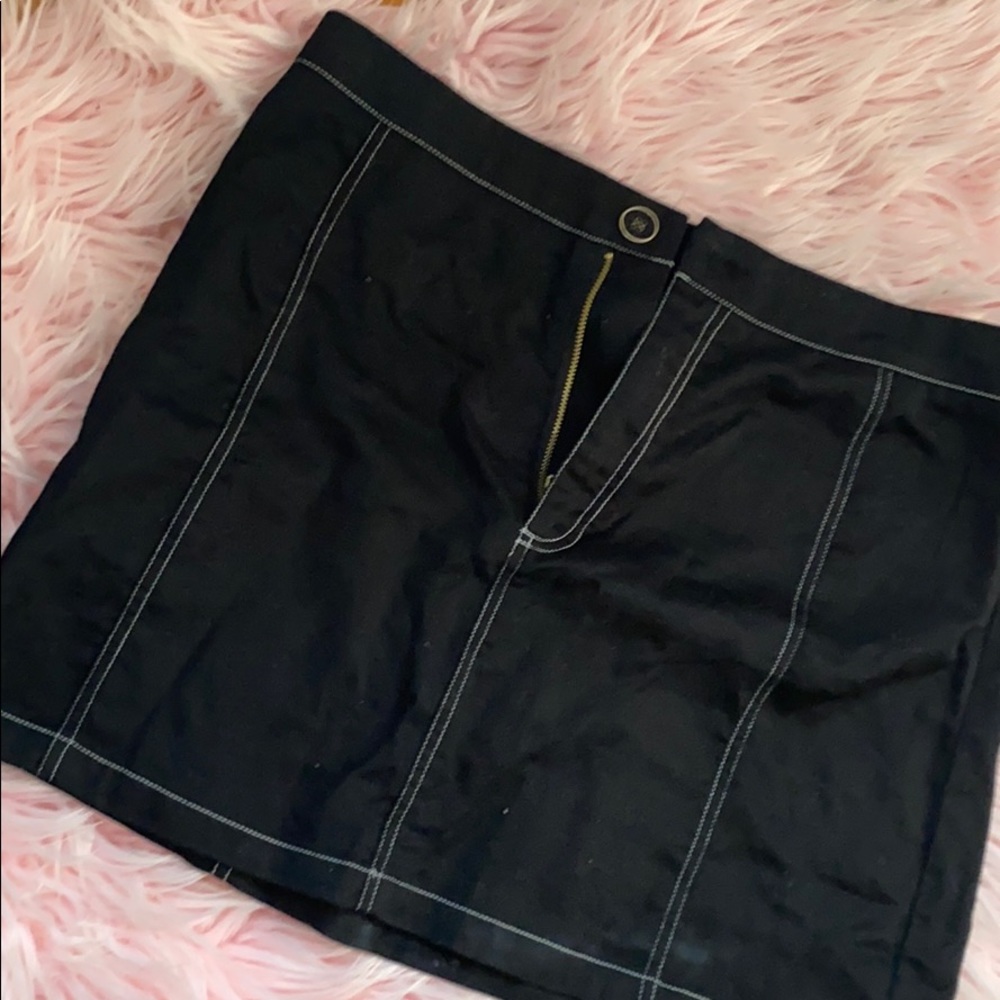 Black skirt y2k
